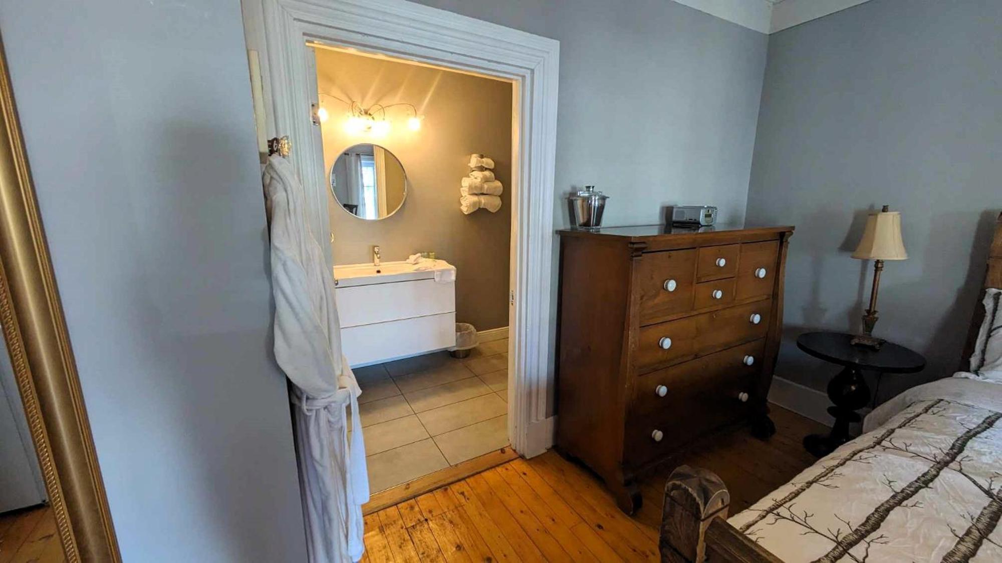 La Maison Rousseau Ξενοδοχείο Montmagny Δωμάτιο φωτογραφία
